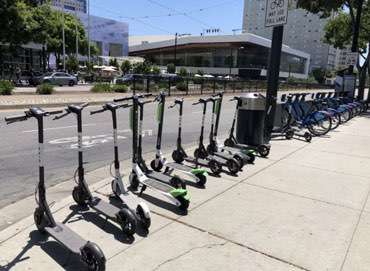 共享電動滑板車已停入指定點,APP仍扣款什么原因?